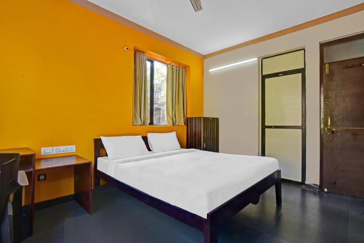 Capital O 85357 Hotel Sai Datta קלנגוטה מראה חיצוני תמונה